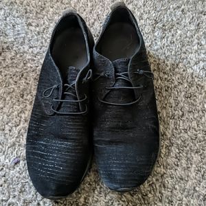 Black running shoes